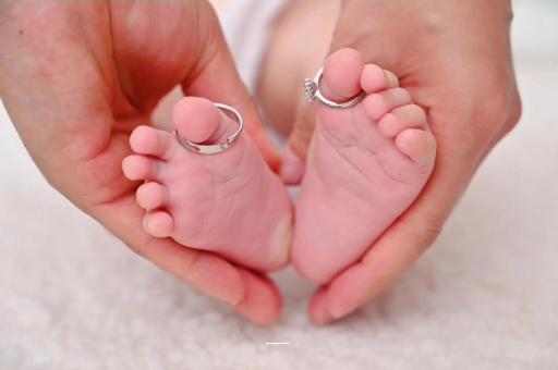 五指山宝宝有痱子怎么办 五指山宝宝有痱子怎么办